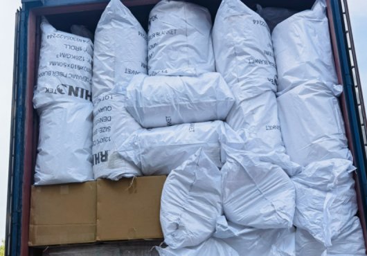 _0002_refractory brick, ceramic fiber, calcium silicate board mix load