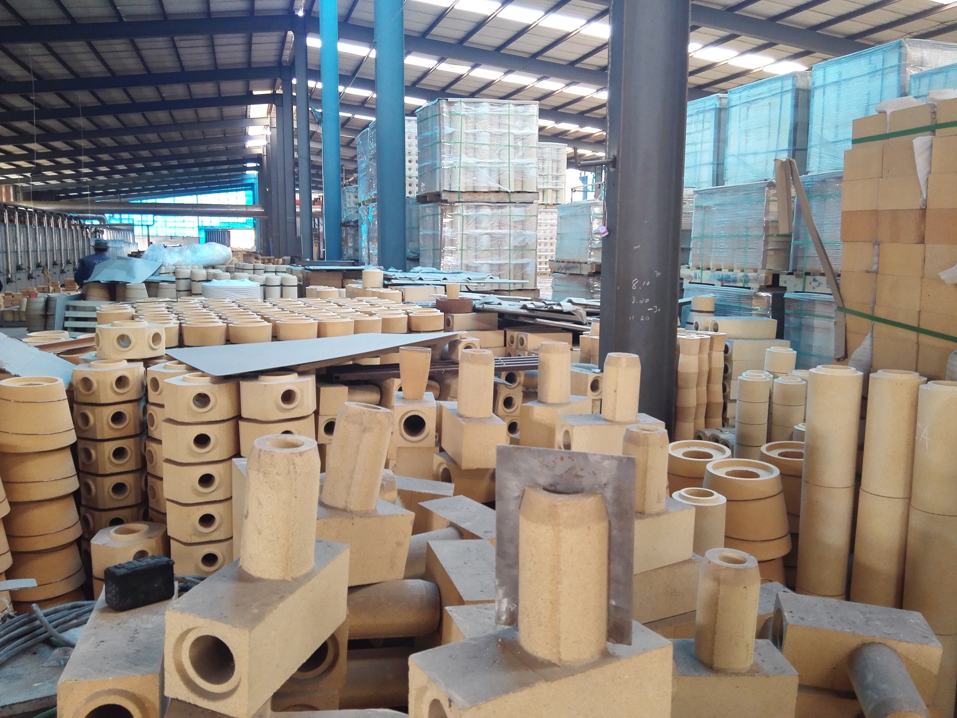 Литые стальные кирпичи