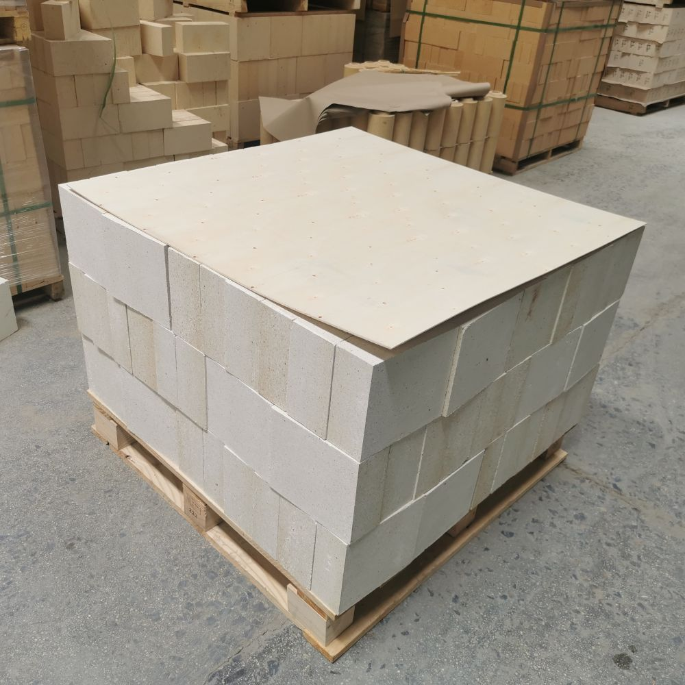 высокоглиноземистые огнеупорные кирпичи