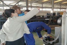 Гонка со временем: оборудование для теплоизолированных труб и 3PE-антикоррозионное оборудование Huashida запущены в плановое производство