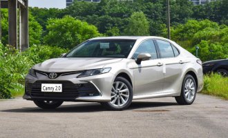 Camry 2.0 GVP 2023