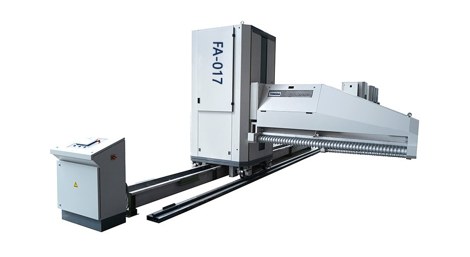 Поршневой съемник тюков FA017