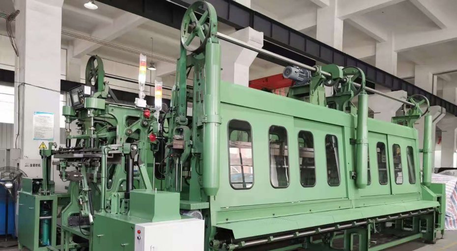 FX111ZC Шакетная машина с автоматическим разбрасывателем