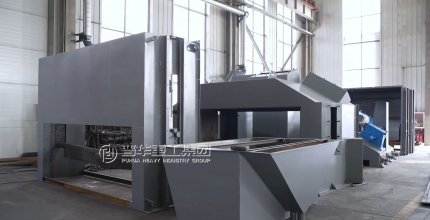 Циндаоская Тяжелая Промышленность Пухуа завершила процесс покраски роликового дробеструйного станка, готовится к финальной сборке