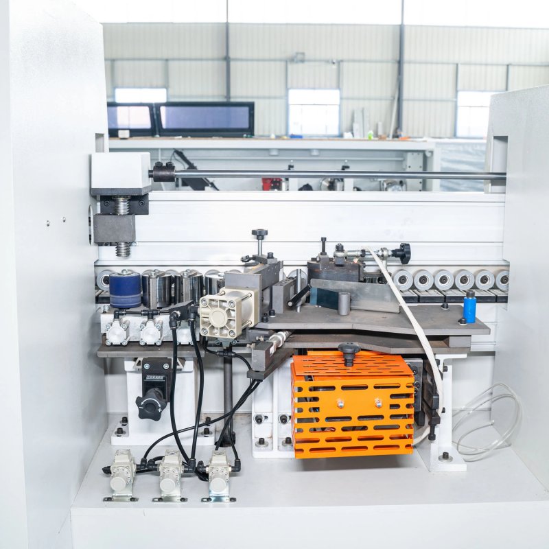 YZ-C660-3 EDGE BANDING MACHINE