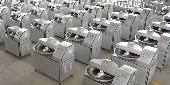 Партия куттеров, закупленных немецкими клиентами, завершила опытное производство и ждет клиентов для их тестирования.