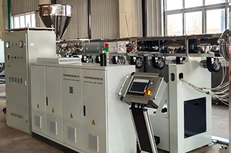 Одношнековый высокоэффективный экструдер