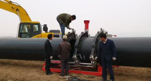 Аппарата для сварки полиэтиленовых труб