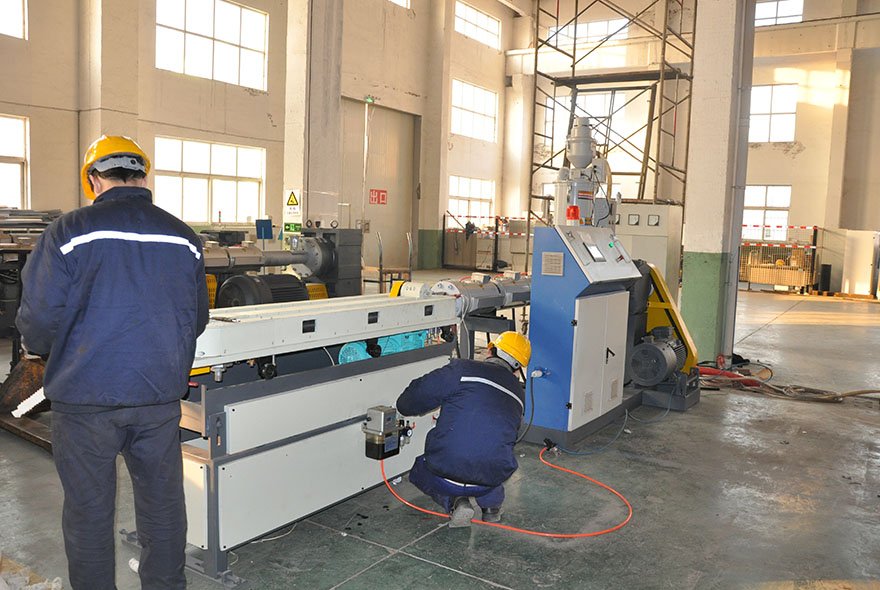 Single wall corrugated pipe machine manufacturer