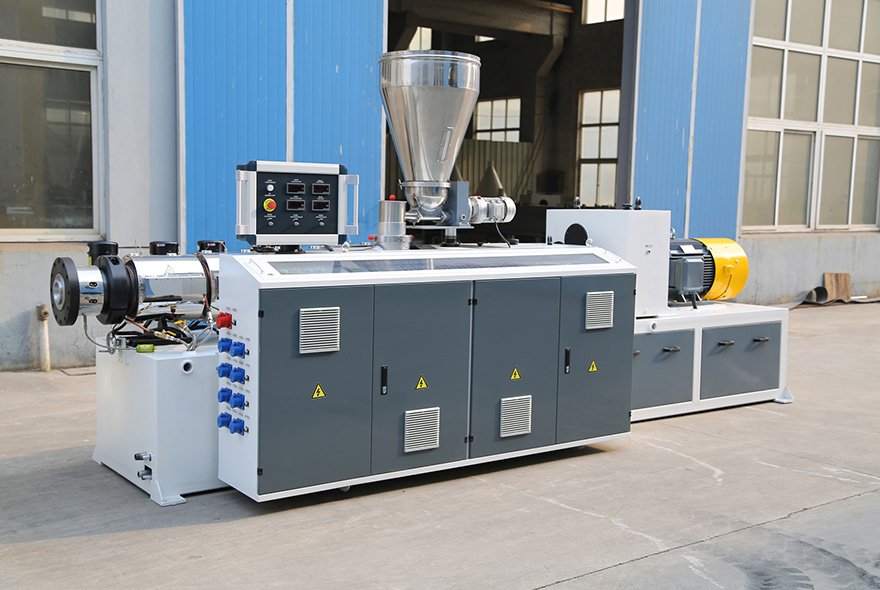 PVC pipe extrusion machine PVC pipe extrusion machine