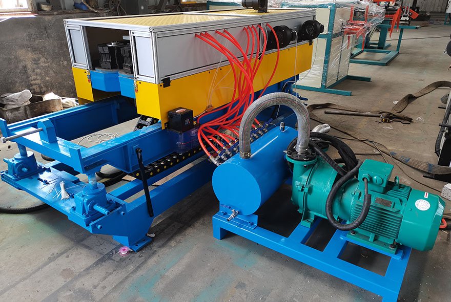 Double wall corrugated pipe making machine Double wall corrugated pipe making machine