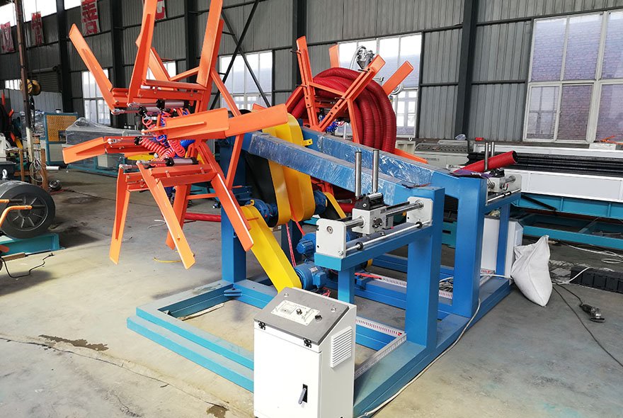 Double wall corrugated pipe production machine Double wall corrugated pipe production machine