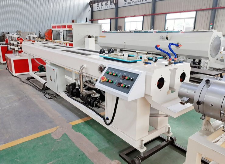 Оборудование для экструзии пластиковых труб из ПВХ