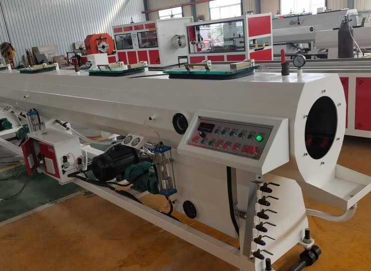 Машина для производства пластиковых труб Qinghang PP PE