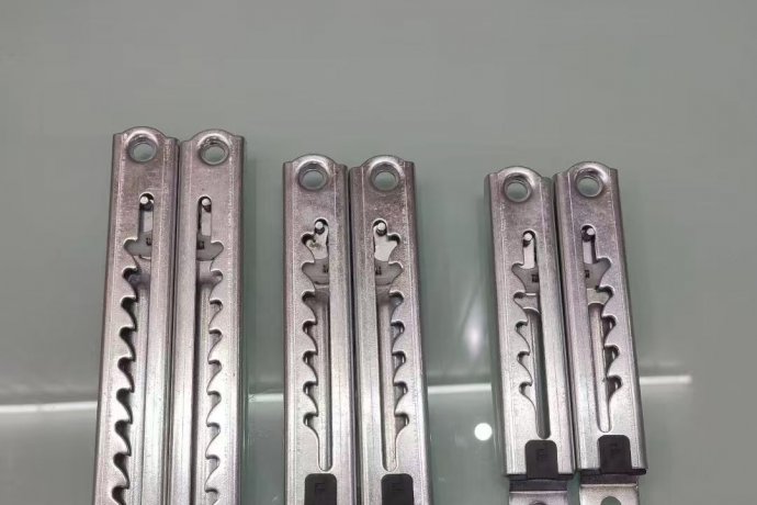 Контактная точечная сварка (RSW) | Высокоэффективные решения для сварки металлов