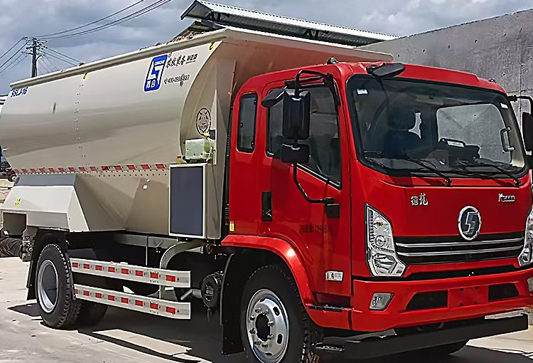 Джун ЛЕ Б Прауд