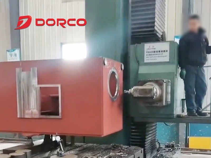 Восемь метров с ЧПУ.