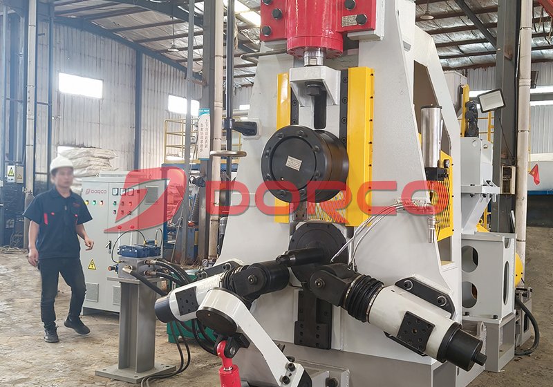  DRC - D51K Вертикальный каток с ЧПУ 