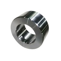 Heavy-duty welded bucket ear and traction structure