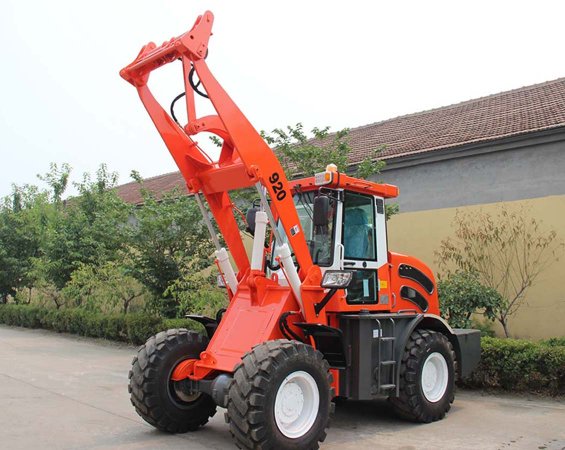 Колесный погрузчик ZL920