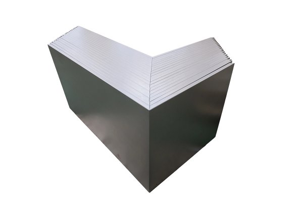 Металлический угловой протектор для стены