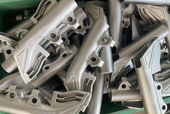 Монтажные выступы, изготовленные методом литья по выплавляемым моделям.