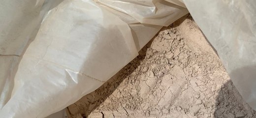 Огнеупорный раствор: незаменимый связующий материал для высокотемпературных кладочных систем