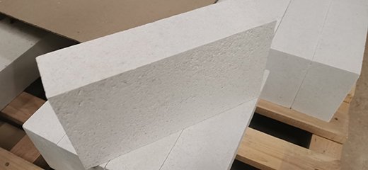 Как корундовые огнеупорные кирпичи повышают долговечность печи и энергоэффективность