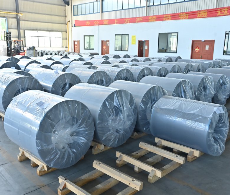 Детальный вид толщины и отделки рулона HiB-23/105