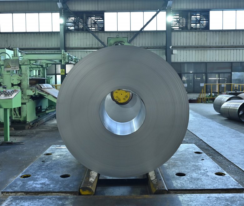 Подробный вид толщины и отделки рулона HiB-23/95