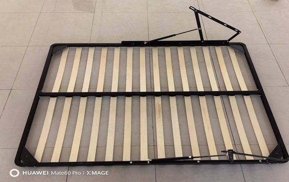 Кровать с ящиком для хранения вещей