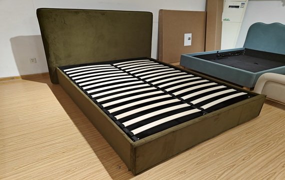 Эксперт в области решений для подъемных платформ в промышленном складском хозяйстве: сочетание 18-летнего опыта и интеллектуального производства для клиентов B2B.