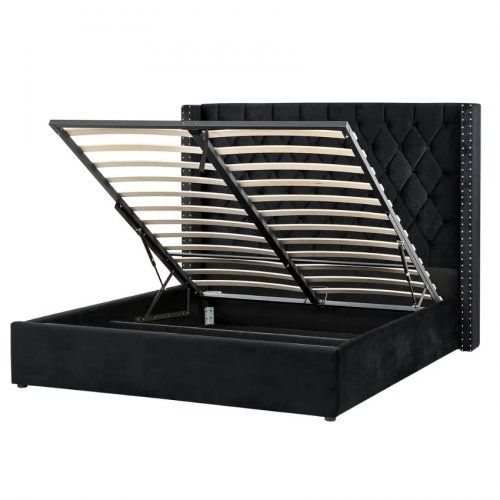 Кровать-пуф из черного бархата