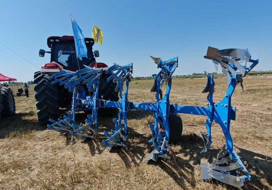 Шестой совместный тур компаний Leken Ploughs и Caise New Holland Tractors успешно завершился в городе Бейтун, провинция Синьцзян.