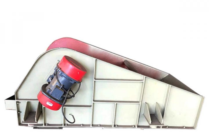 Инерционный линейный вибрационный грохот