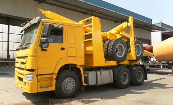 Sinotruk HOWO Грузовик для перевозки древесины и бревен