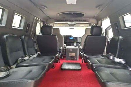 Транспортное средство для перевозки личного состава APC 4X4