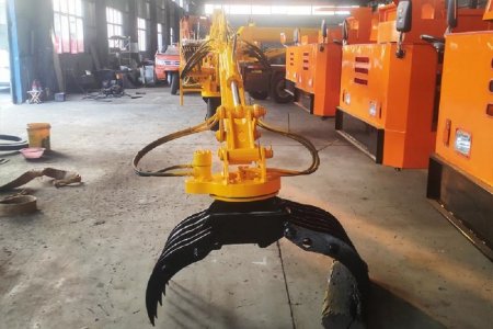 Роторный захват для дерева