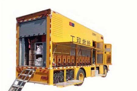 Грузовик Dongfeng для аварийного энергоснабжения и освещения