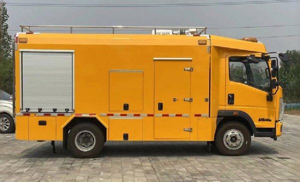 Муниципальный автомобиль экстренной помощи