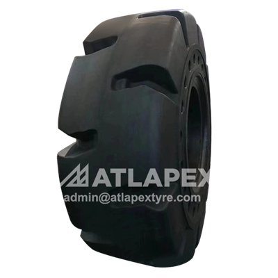Цельнолитые шины ATLAPEX для колесных погрузчиков с рисунком протектора AP-TOPEX (1)