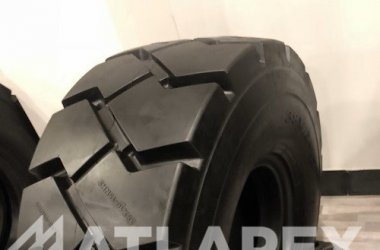 Сборка из пеноматериала размером 45x16-20, используемая в подземной шахте на смесителе Maclean.