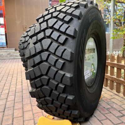 Военная шина 425/85R21 (1)