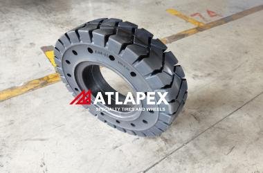 Шины ATLAPEX Specialty 6.50-10: повысьте производительность вашего вилочного погрузчика с помощью высококачественных износостойких шин.