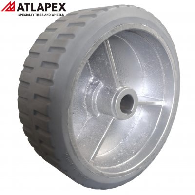 Цельнолитая шина ATLAPEX AP717: профессиональное решение для прицепов авиационной наземной техники. (1)