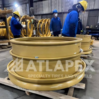 Обод ATLAPEX, адаптированный для Cat 777: Премиальное качество для работы в тяжелых условиях горнодобывающей промышленности. (3)