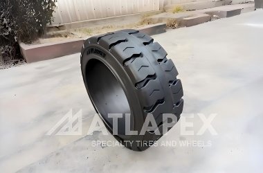 Цельнолитая нажимная шина ATLAPEX 18×7×12 1/8: износостойкая, несущая нагрузку, неудержимая.