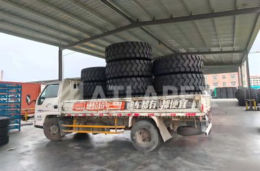 Радиальные шины ATLAPEX 20.5R25 E3/L3 для колесных погрузчиков: прочные шины для суровых условий эксплуатации.