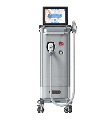 Compact diode laser machine for professional clinics