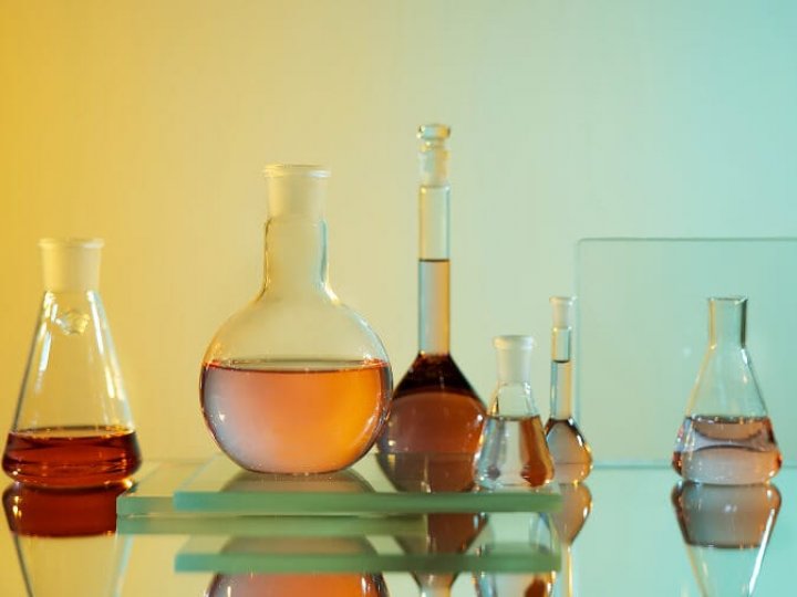 Распределение химических веществ оптом